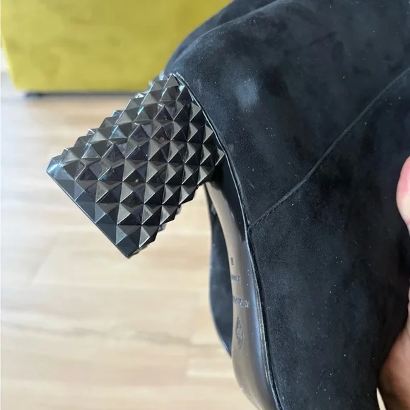 Antonio Melani Black Suede boots with cool heel 8m - Picture 8 of 10